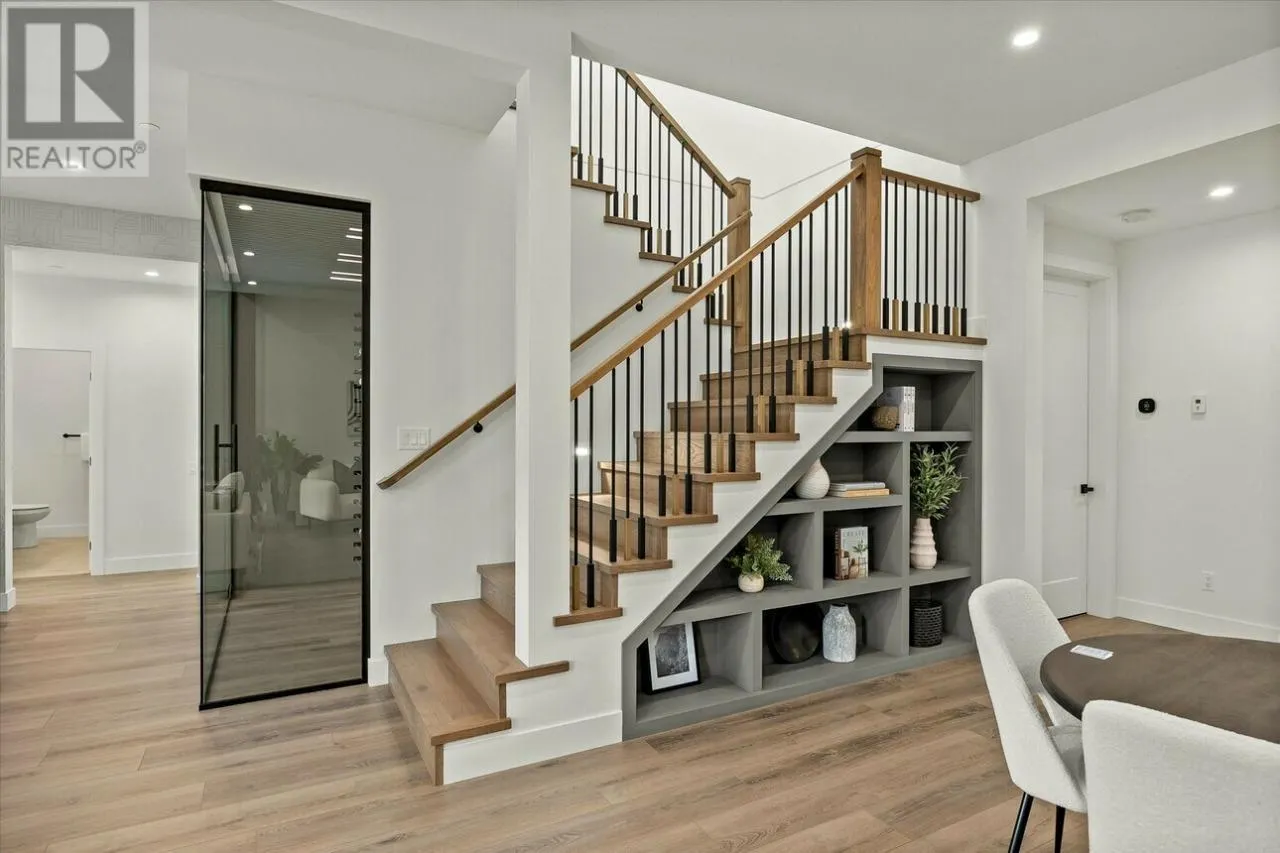 124 Wildsong Crescent W