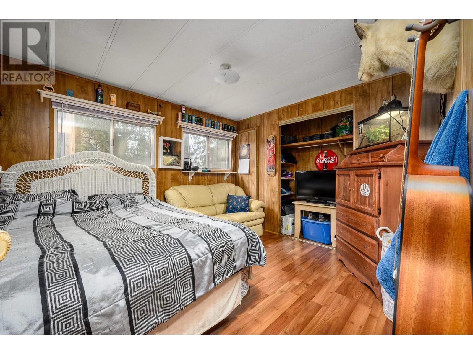487 Mabel Lake Road