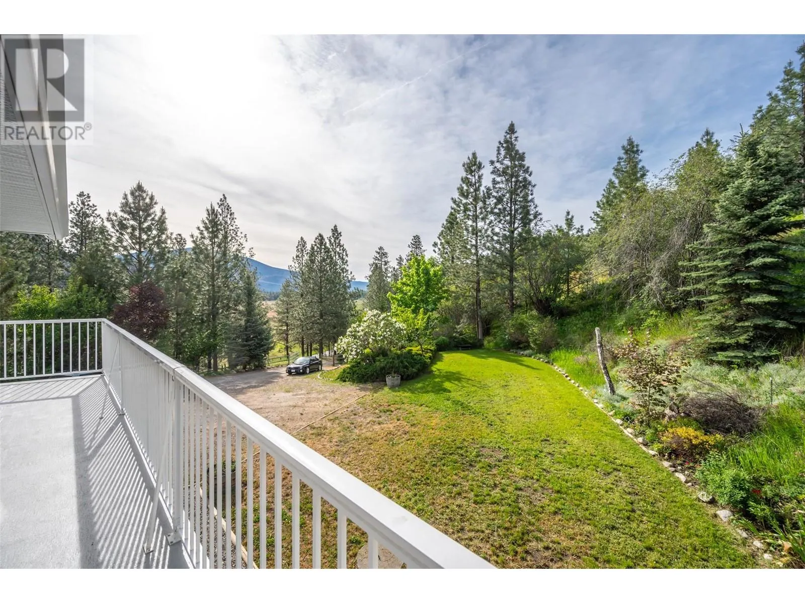 2737 Willowbrook Road