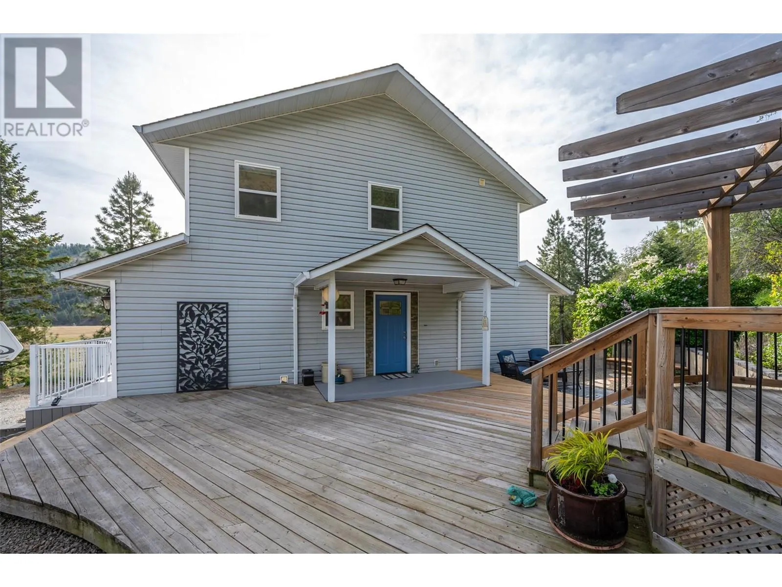 2737 Willowbrook Road