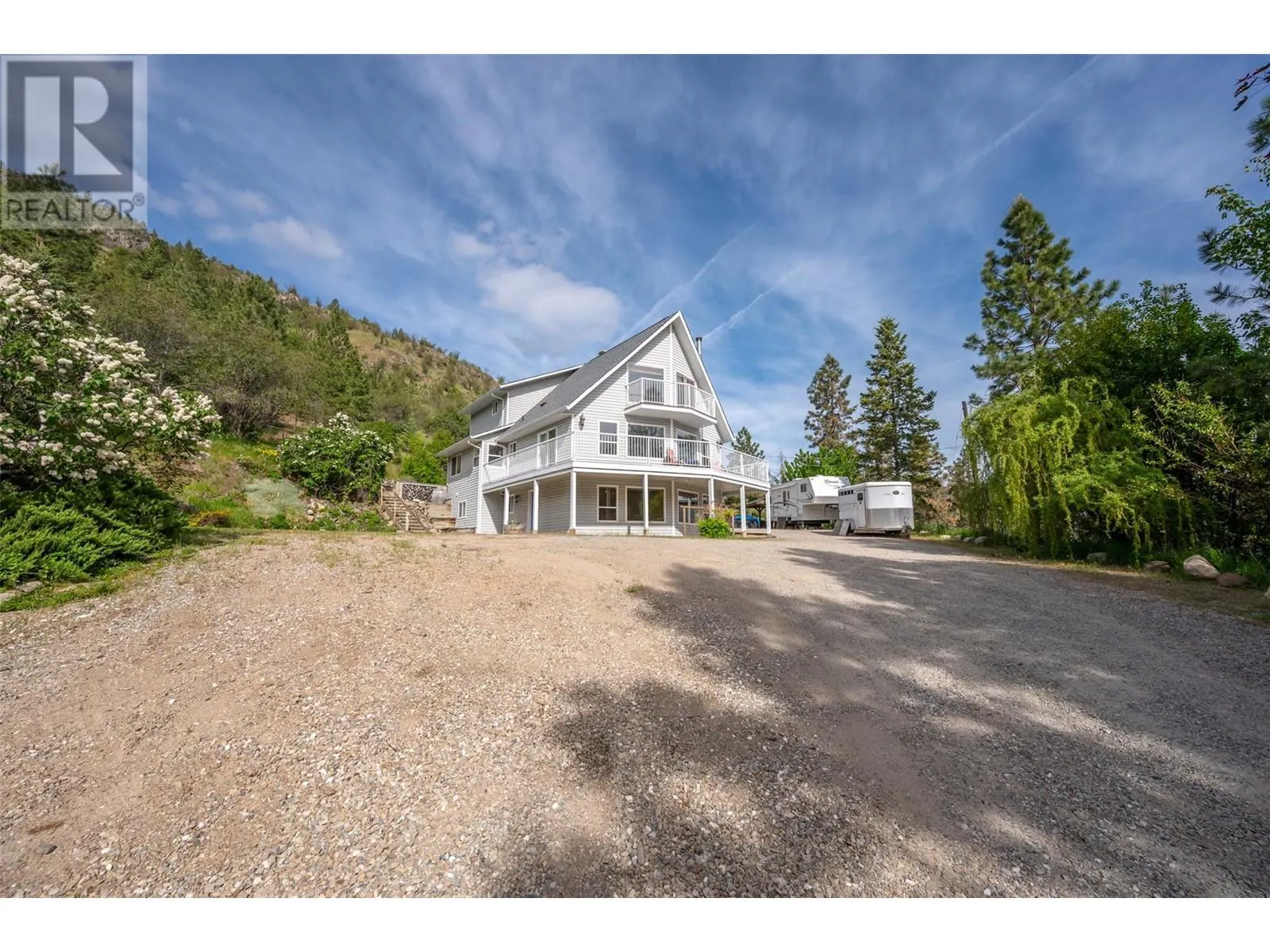 2737 Willowbrook Road