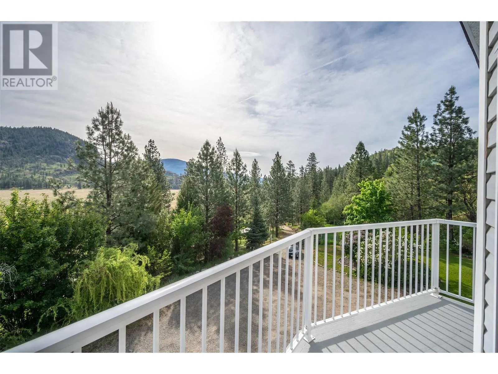 2737 Willowbrook Road