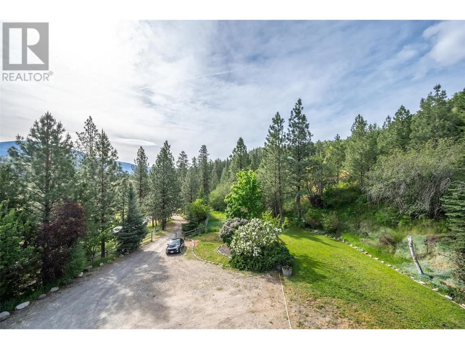 2737 Willowbrook Road