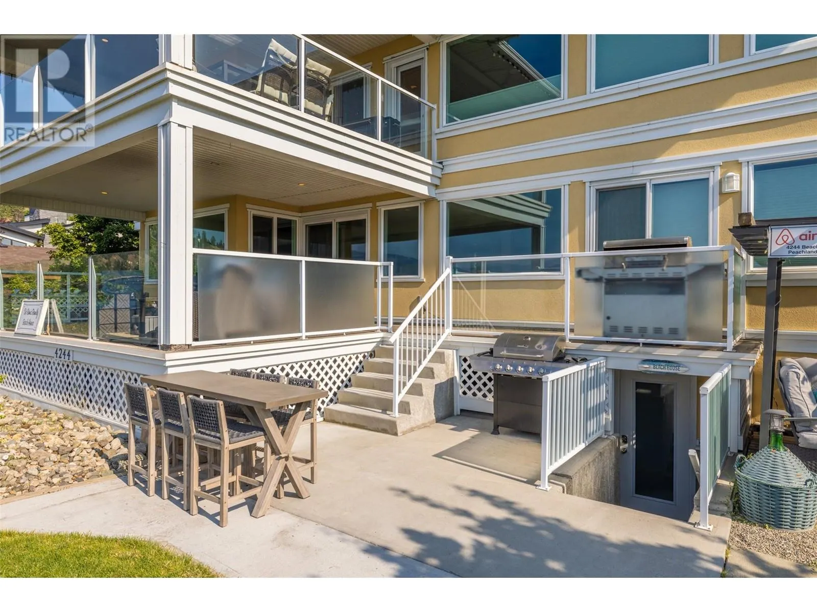 4244 Beach Avenue