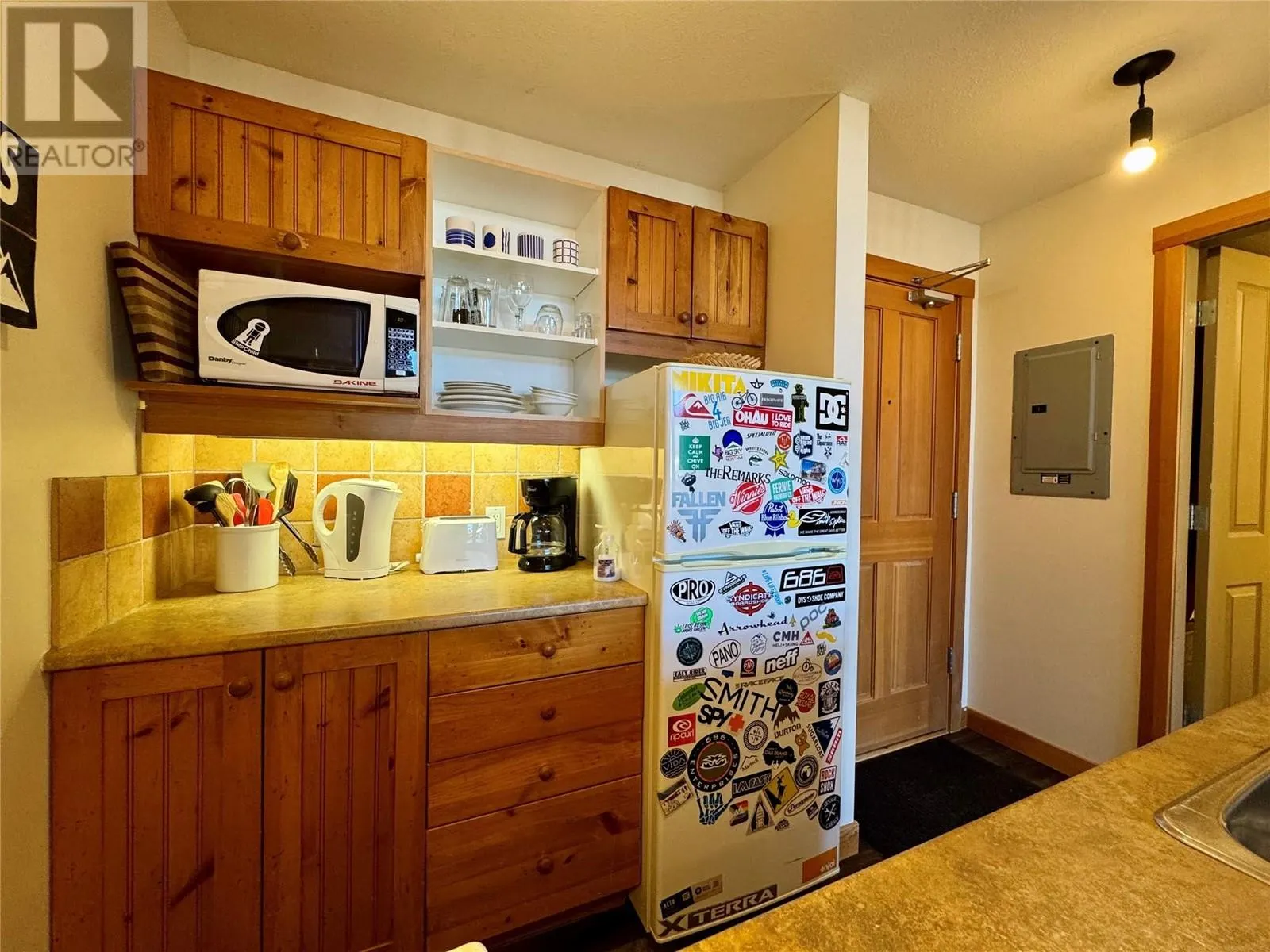 2080 Summit Drive Unit# 412