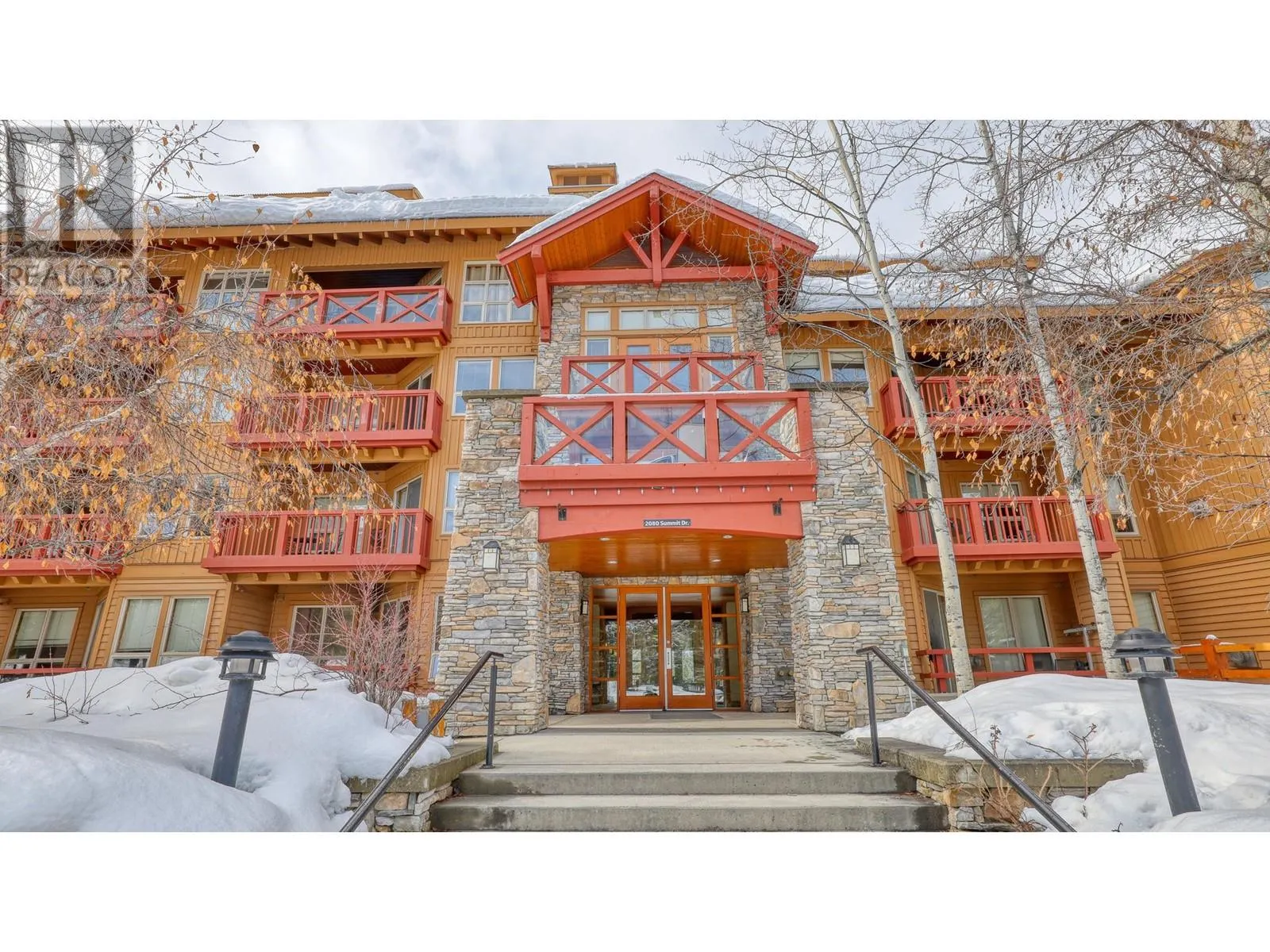 2080 Summit Drive Unit# 412