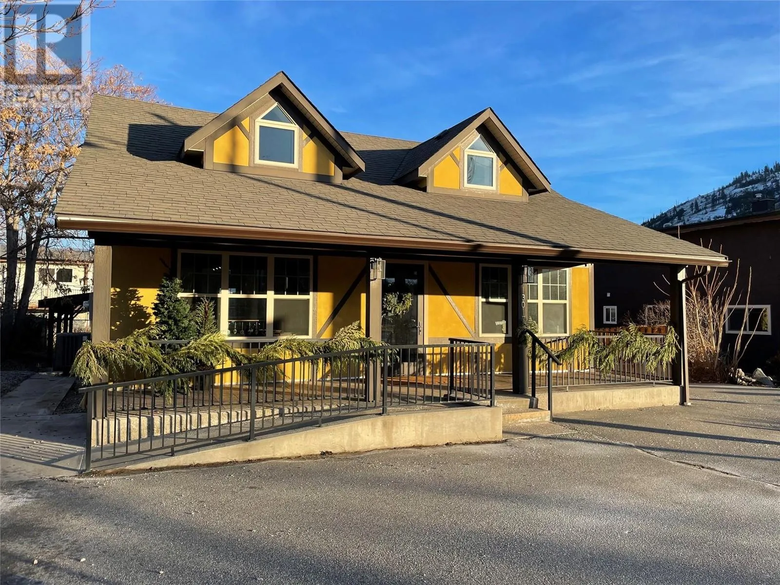 13017 Rosedale Avenue