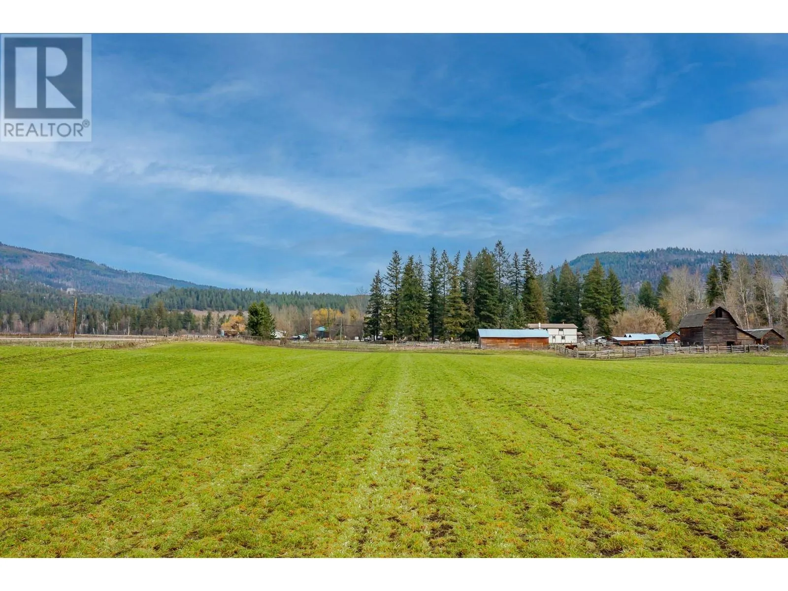 487 Mabel Lake Road