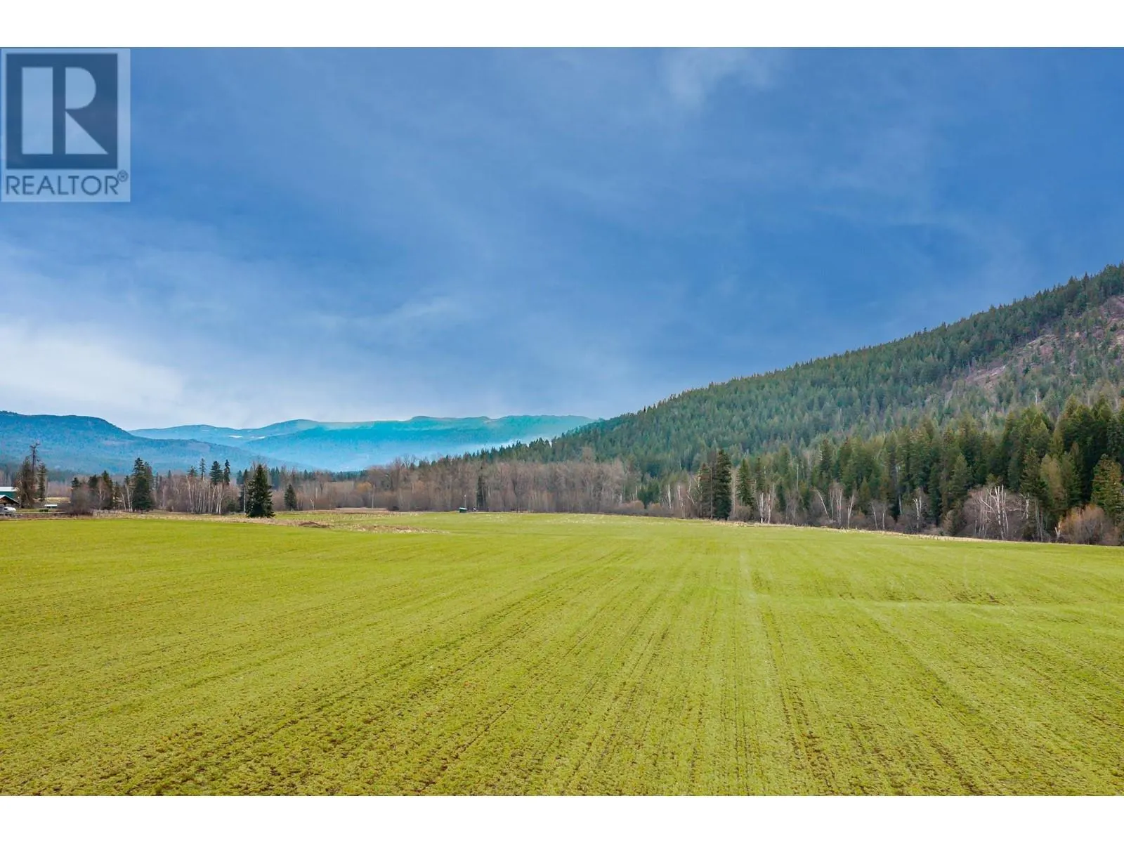 487 Mabel Lake Road