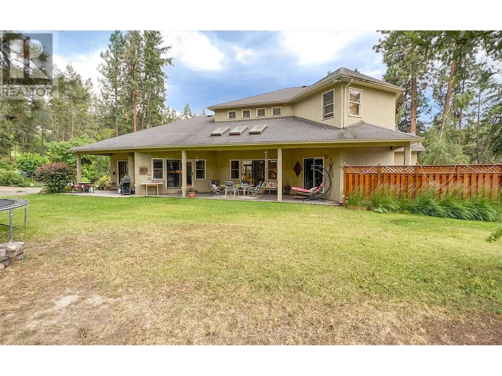 3605 Luxmoore Road