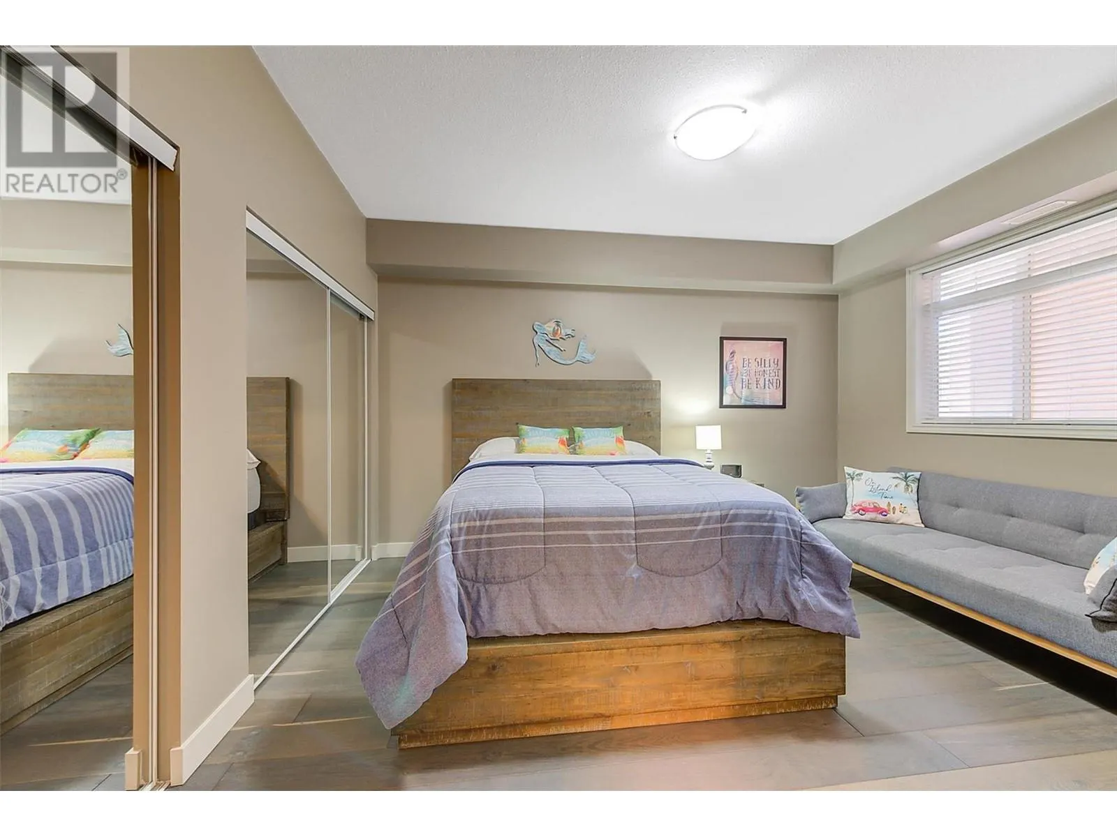 3570 Woodsdale Road Unit# 205