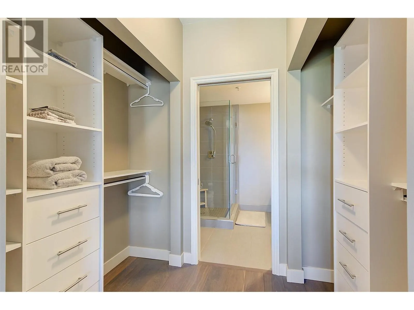 3570 Woodsdale Road Unit# 205