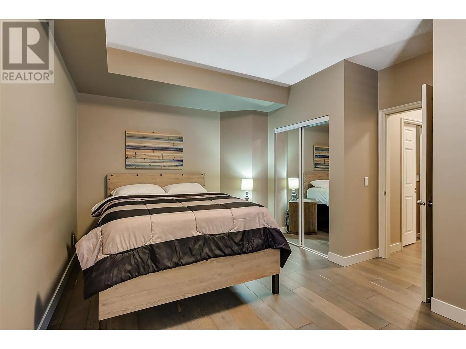3570 Woodsdale Road Unit# 205
