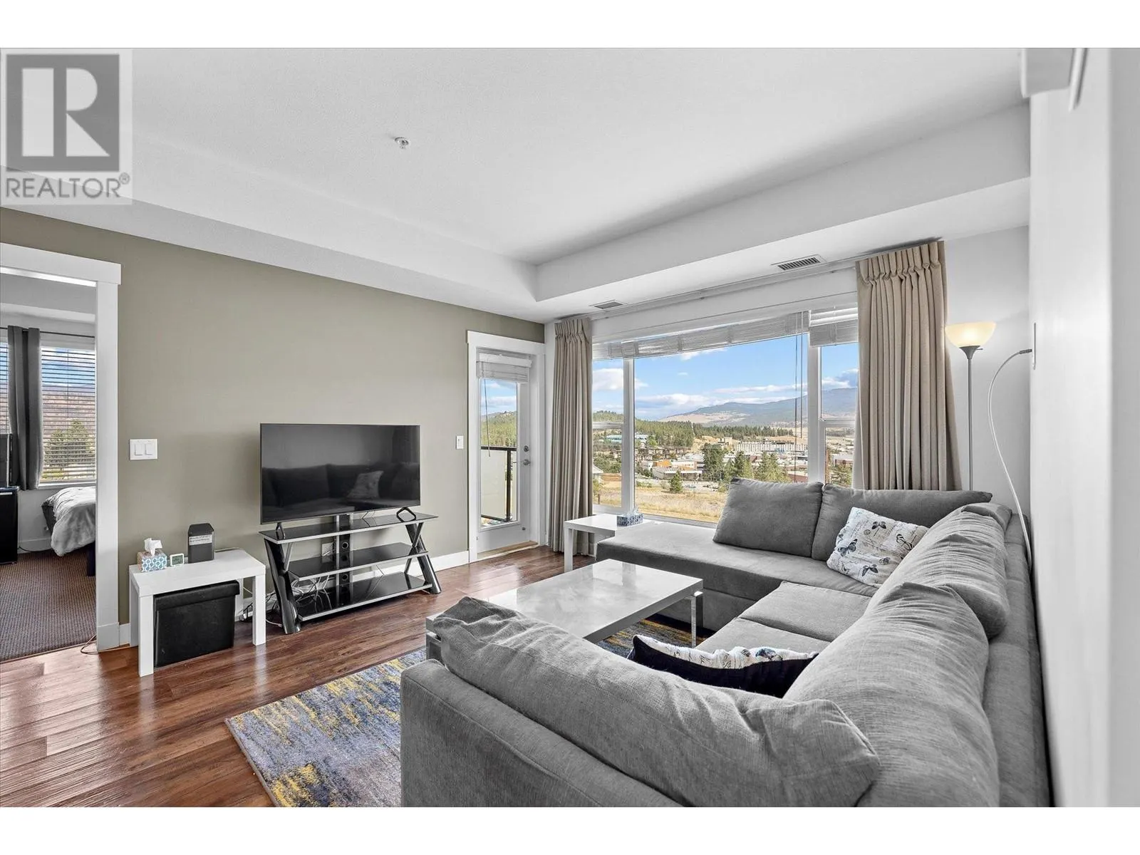 975 Academy Way Unit# 301