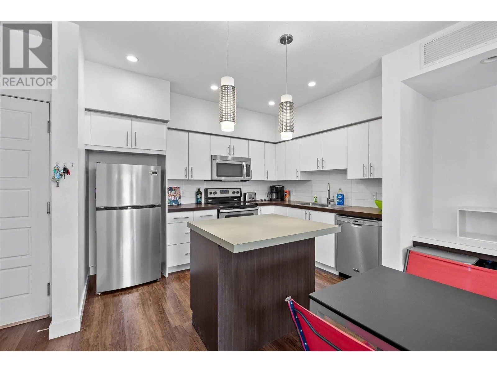 975 Academy Way Unit# 301