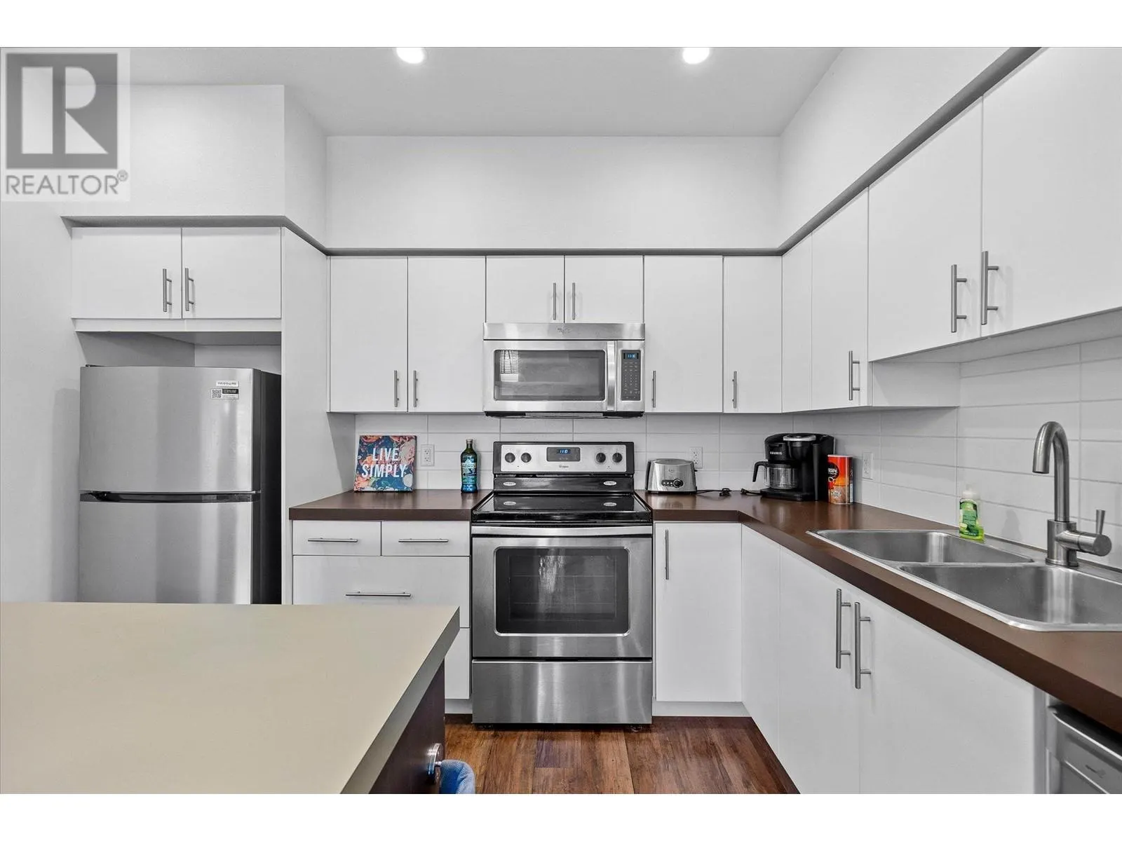 975 Academy Way Unit# 301