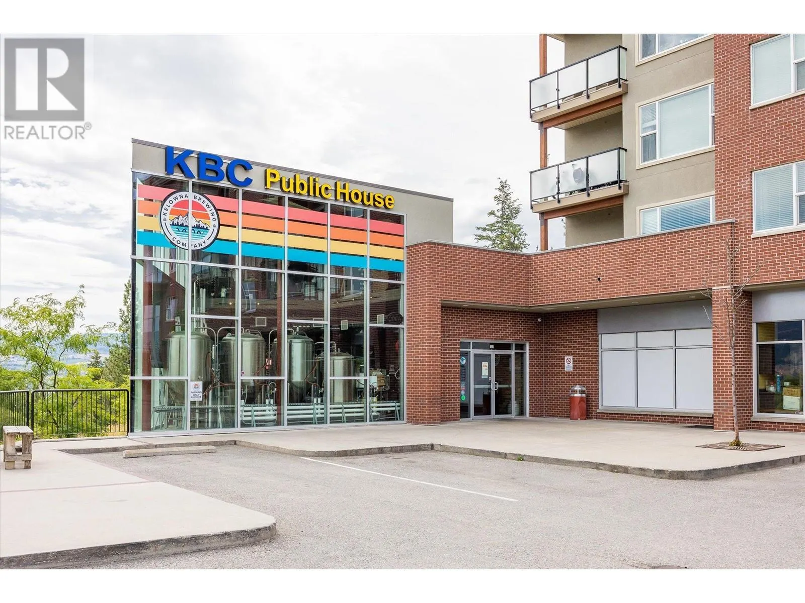 975 Academy Way Unit# 301