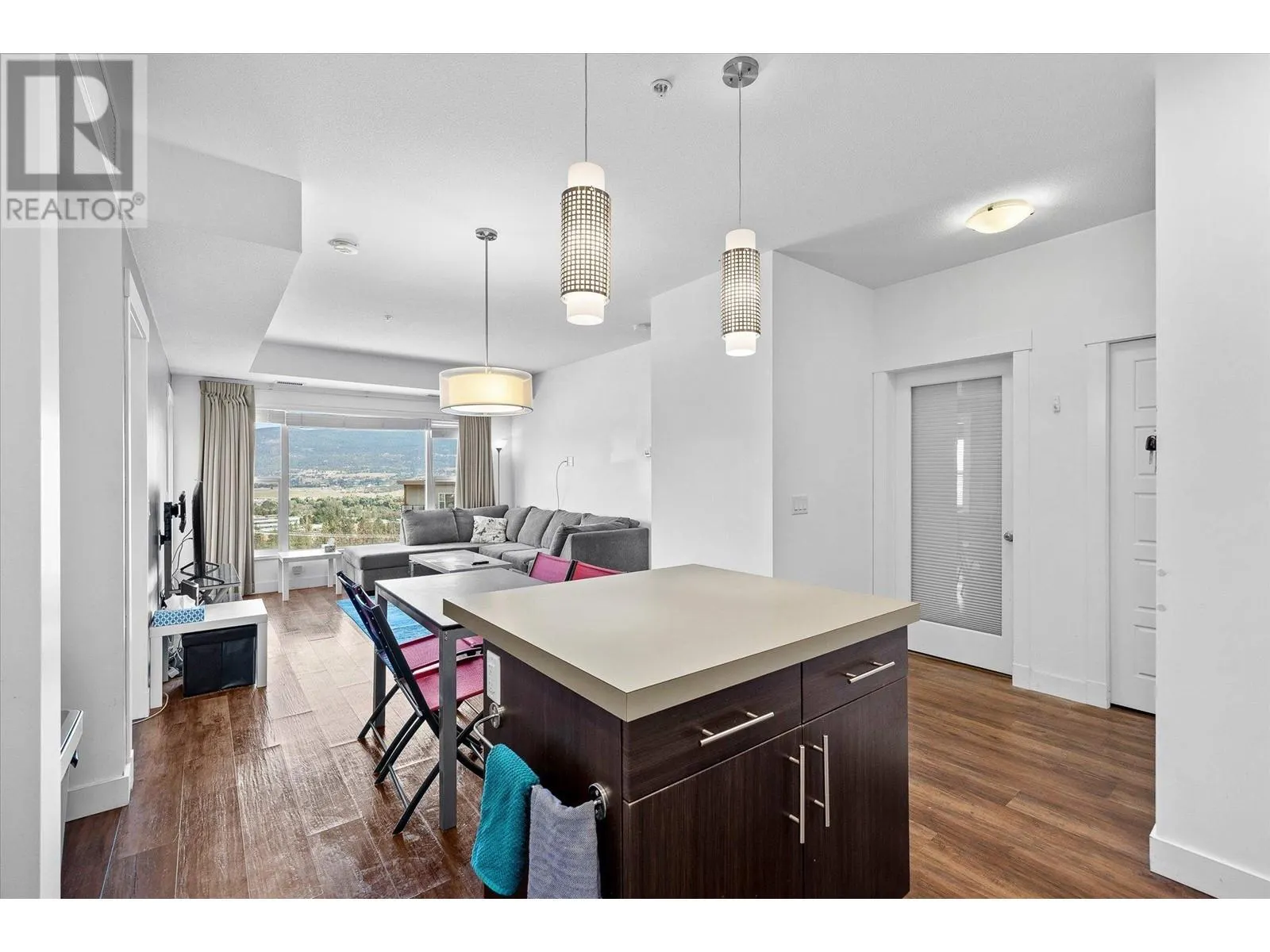 975 Academy Way Unit# 301