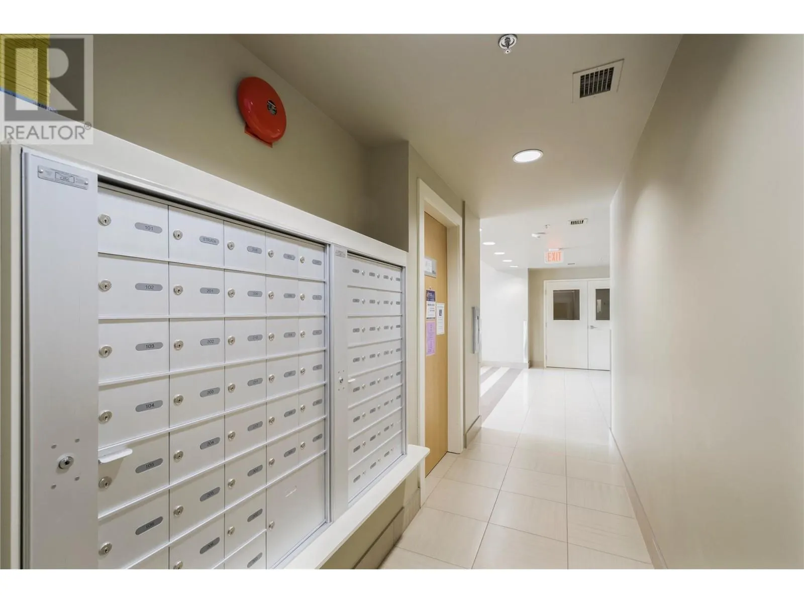 326 Mara Lake Lane Unit# 401