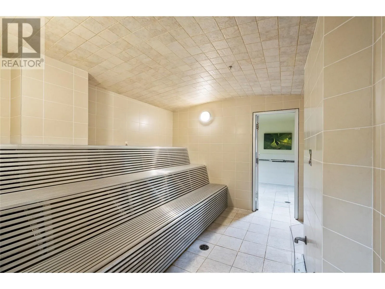 326 Mara Lake Lane Unit# 401