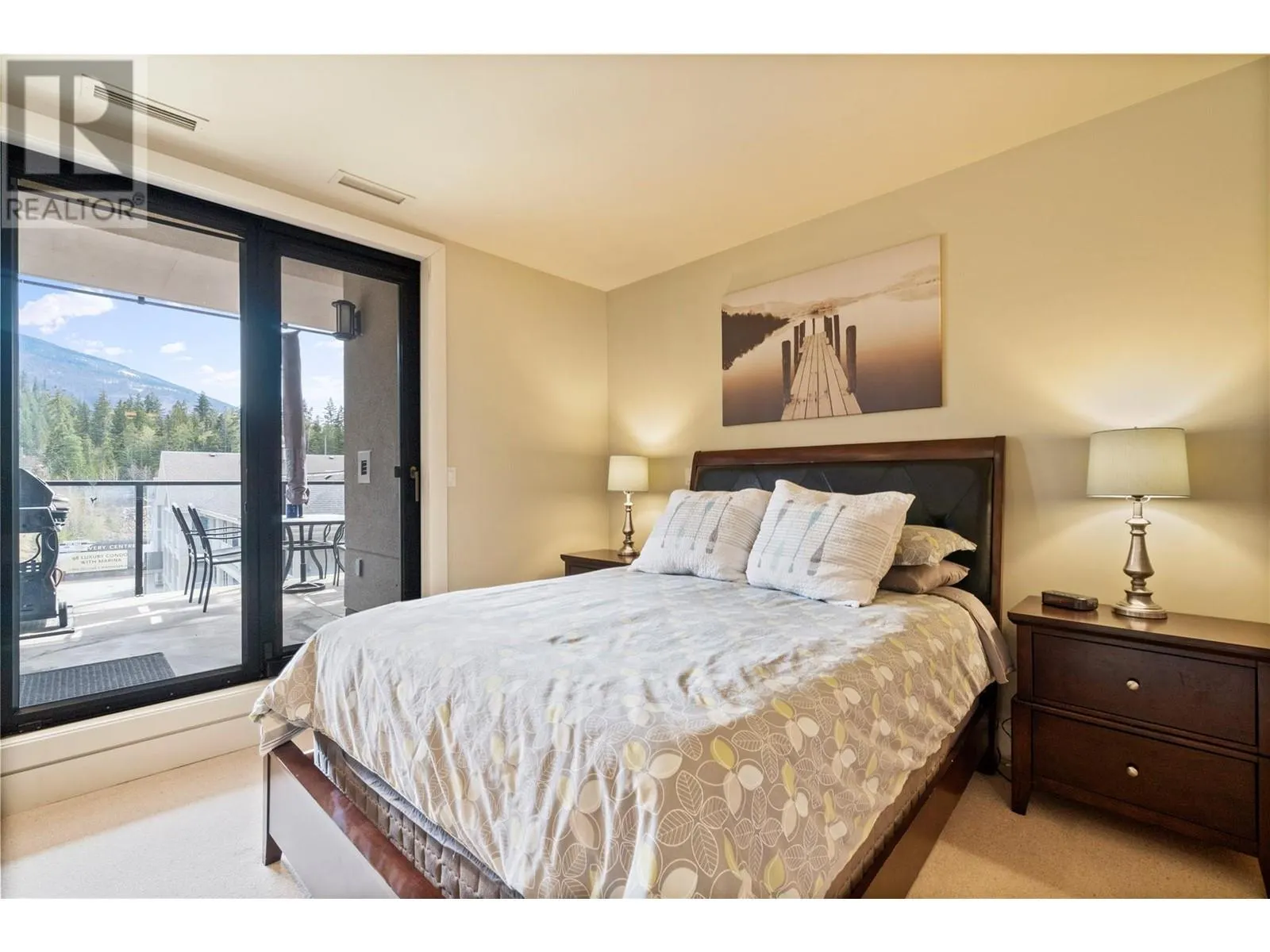 326 Mara Lake Lane Unit# 401