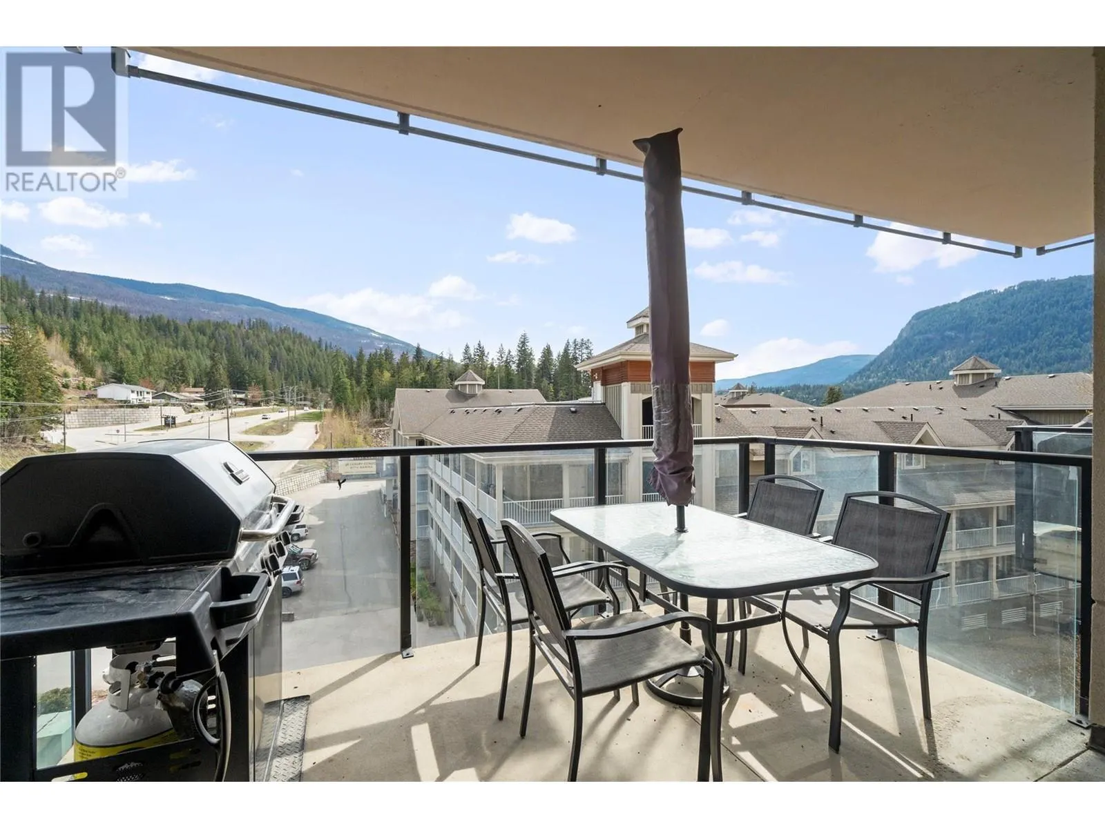 326 Mara Lake Lane Unit# 401