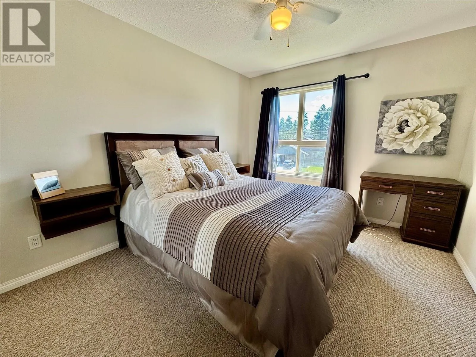 4767 FORSTERS LANDING Road Unit# 305