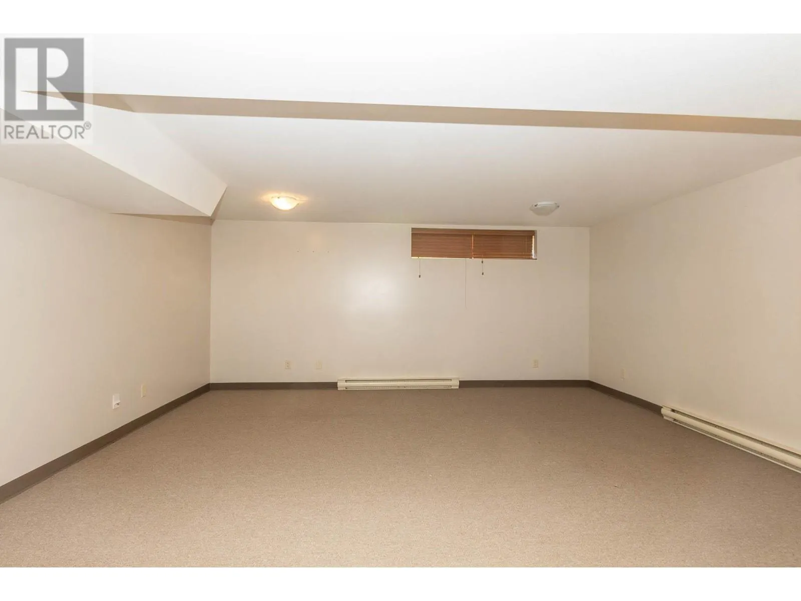 31 1 Street SE