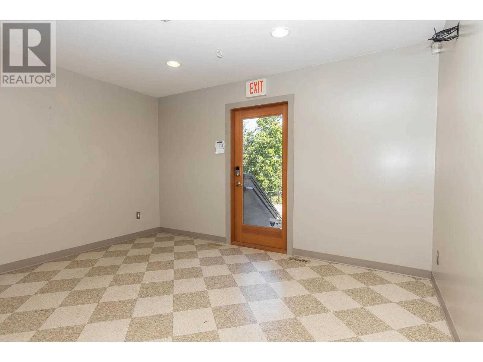 31 1 Street SE