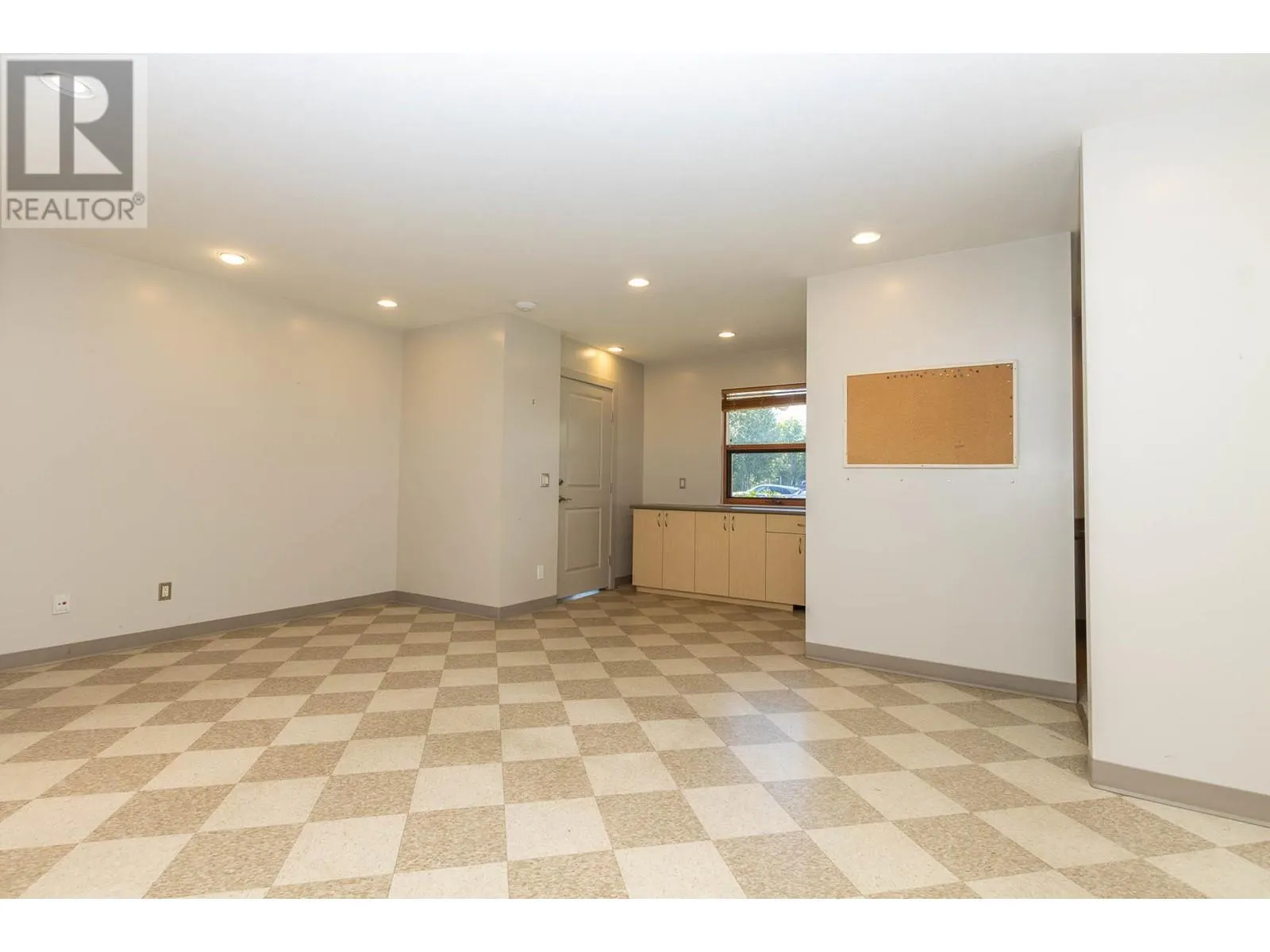31 1 Street SE