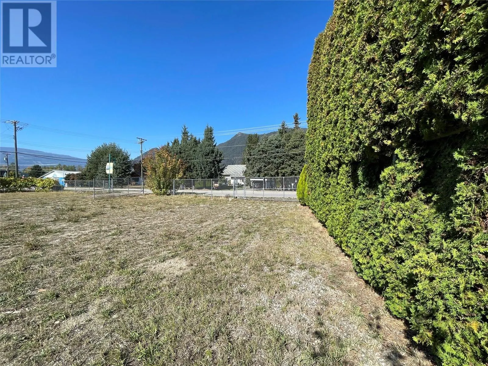401 Finlayson Street