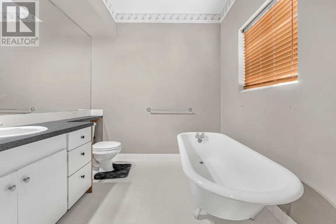 148 Southview Court