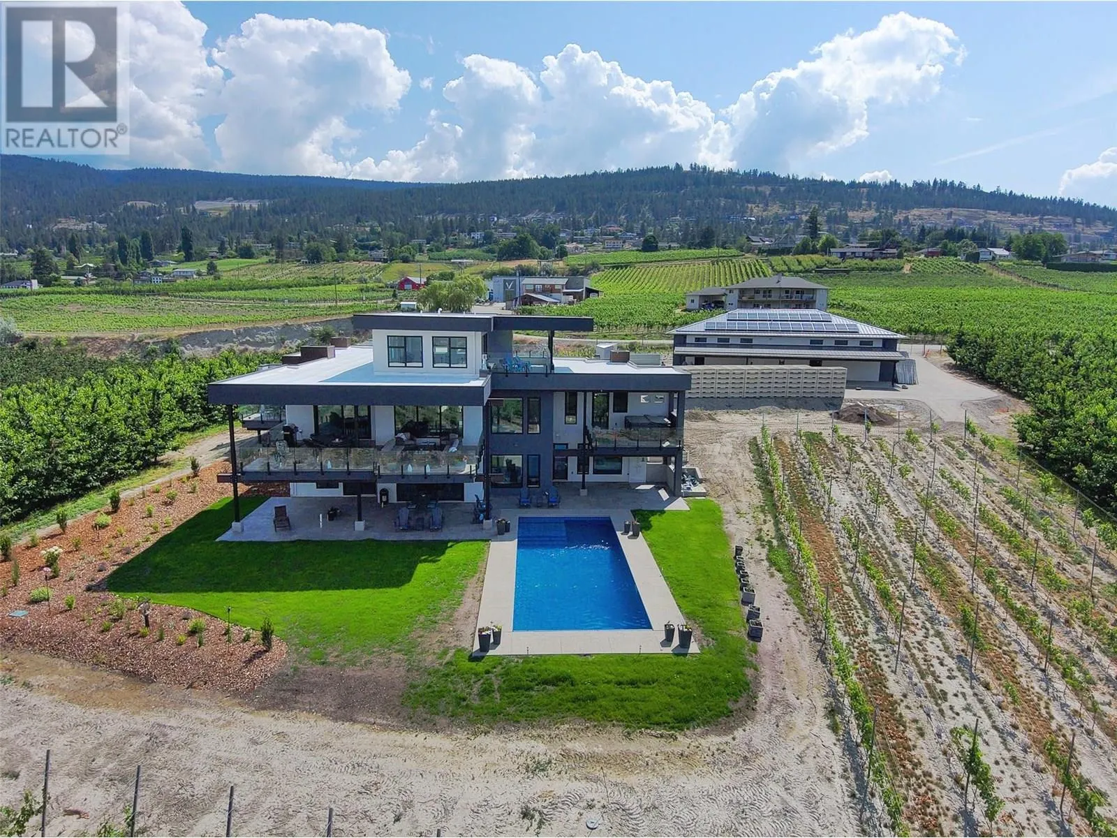 2805 Aikins Loop