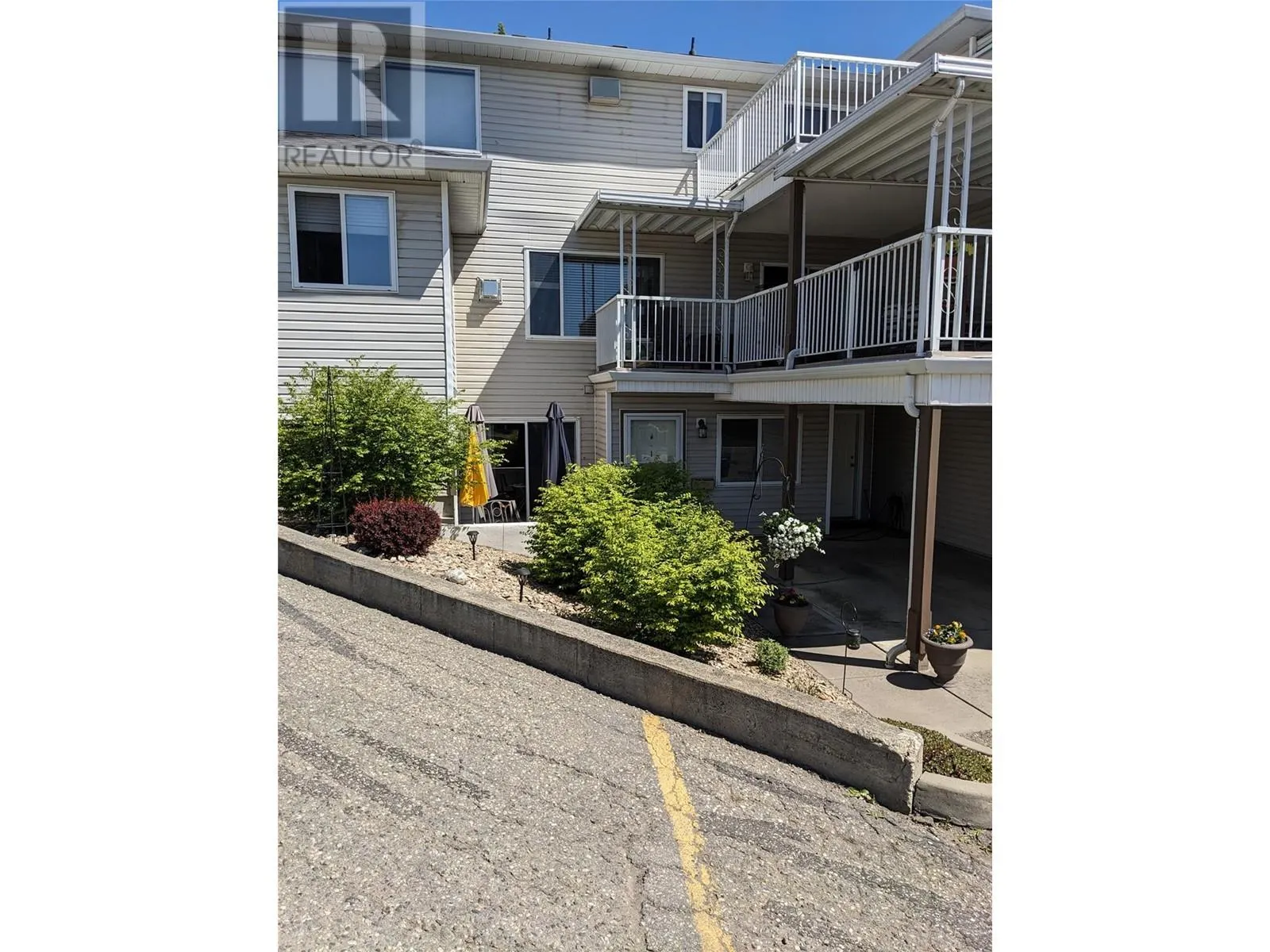 4404 Pleasant Valley Road Unit# 1