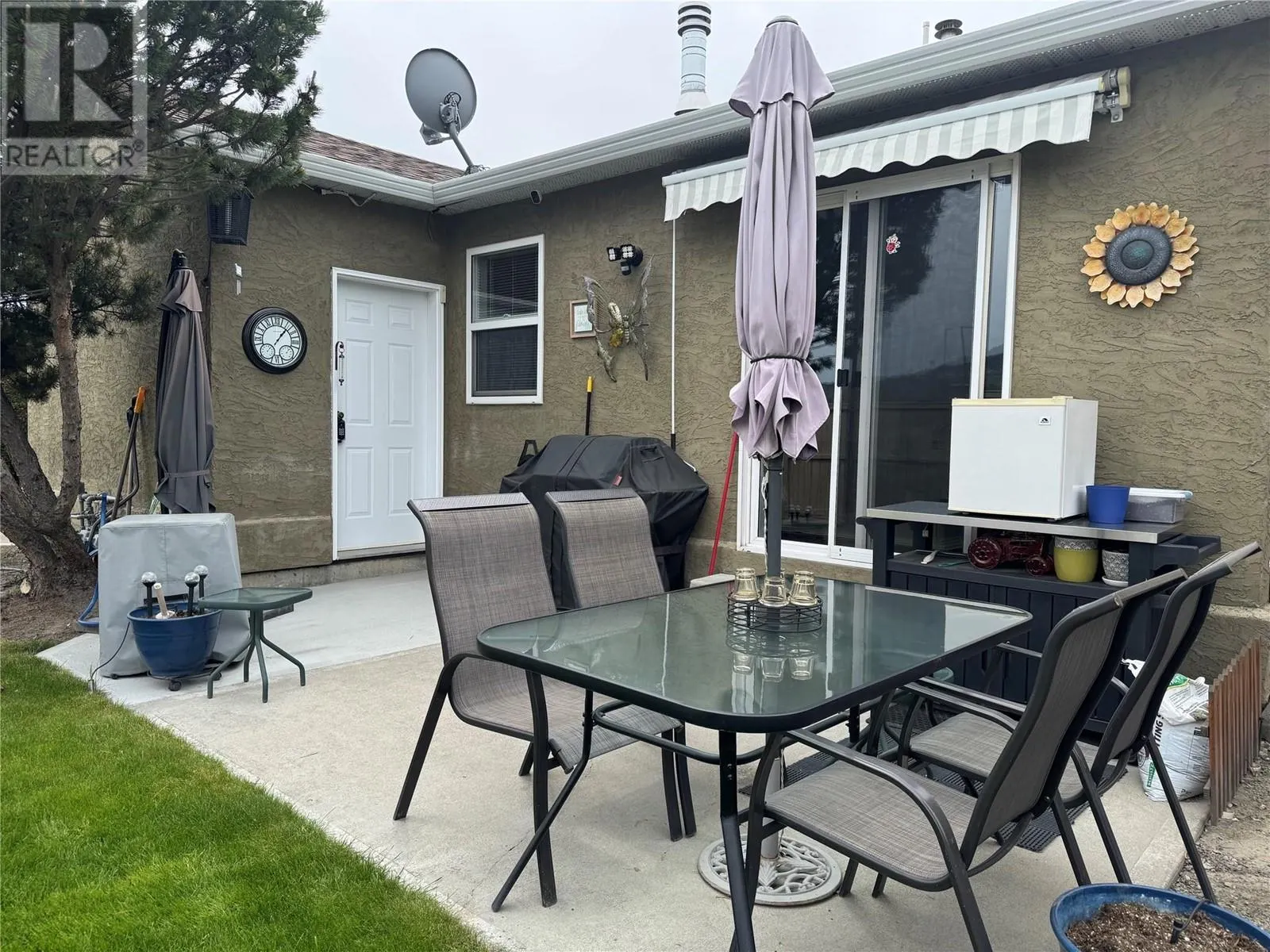 2210 Louie Drive Unit# 14