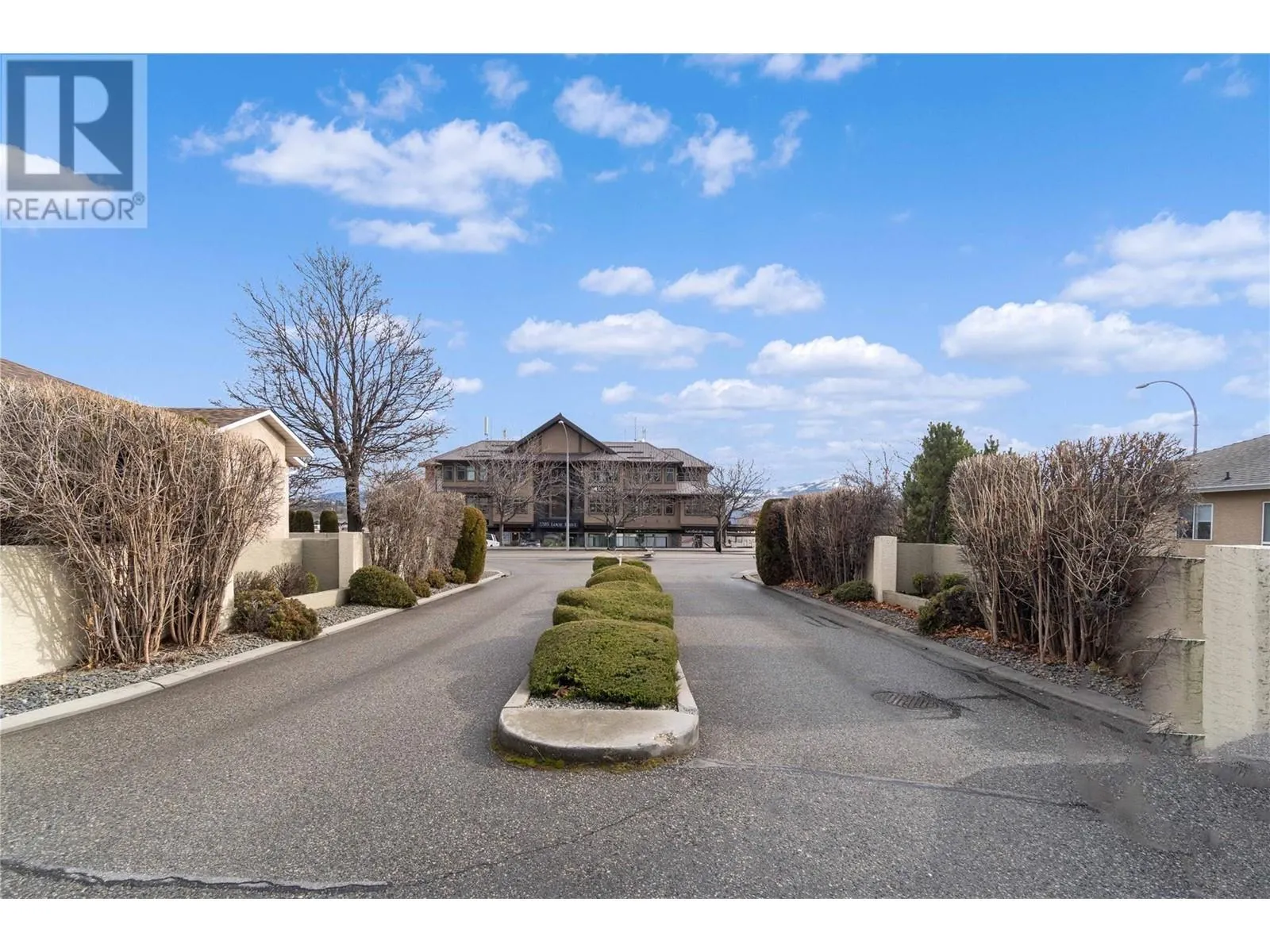 2210 Louie Drive Unit# 14