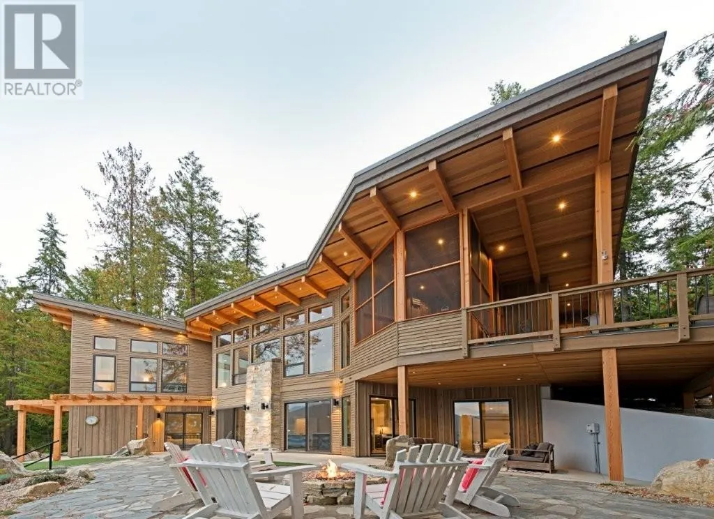 4125 Eagle Bay Road