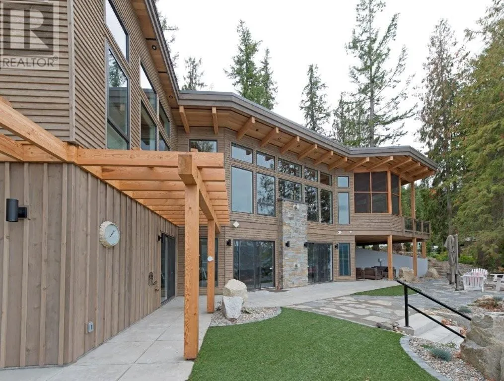 4125 Eagle Bay Road