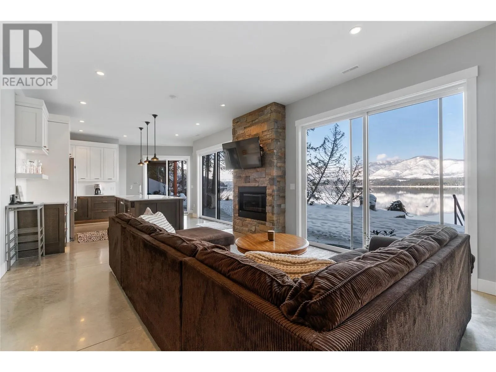 4125 Eagle Bay Road