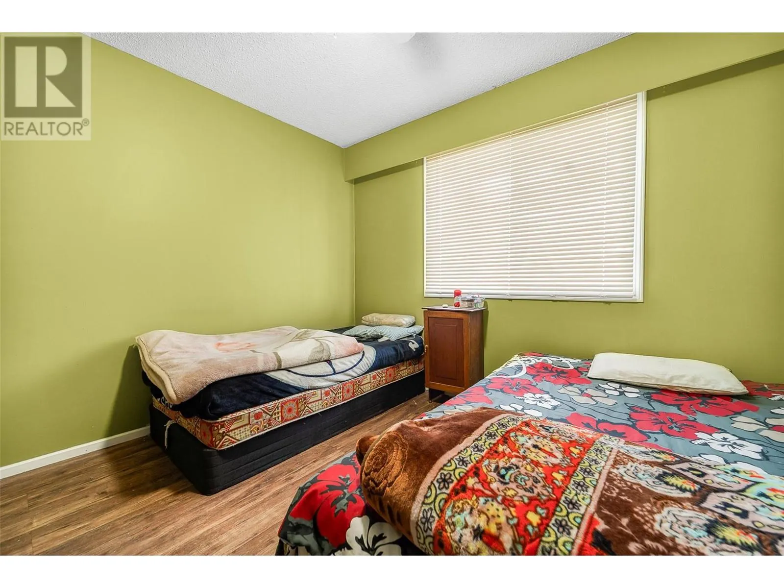1255 Thompson Road