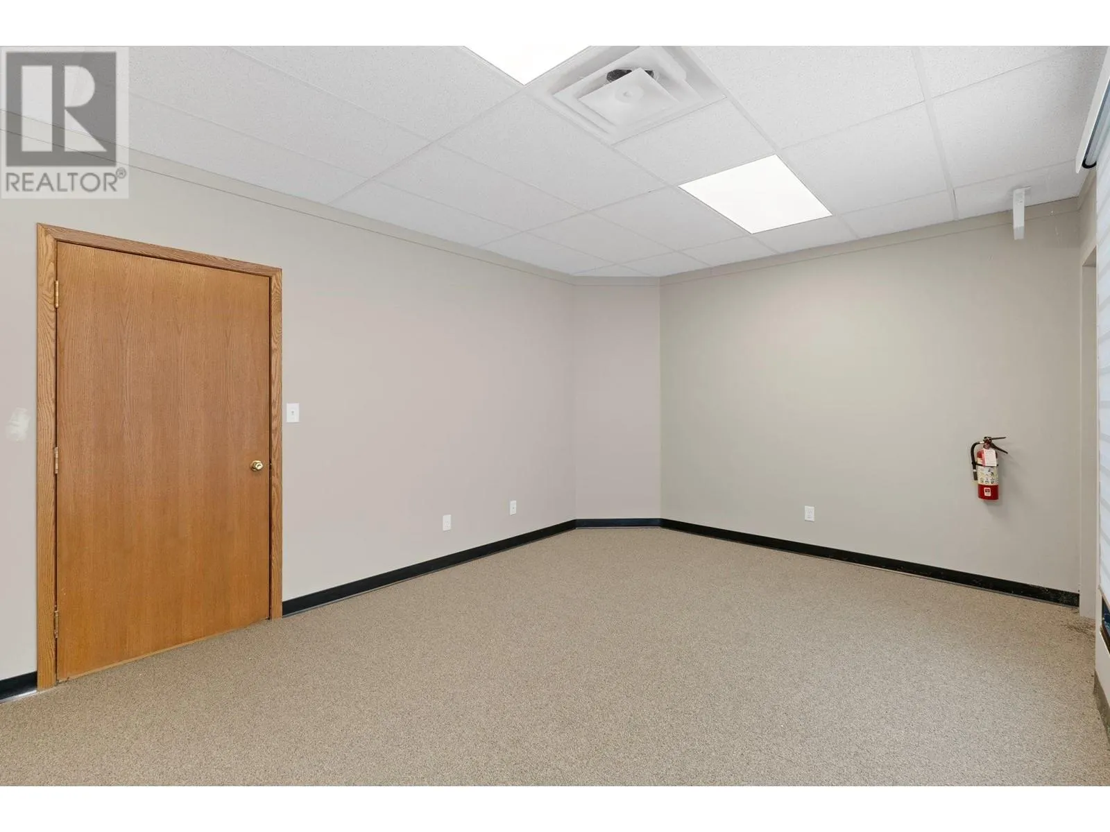 1461 St Paul Street Unit# 100/200