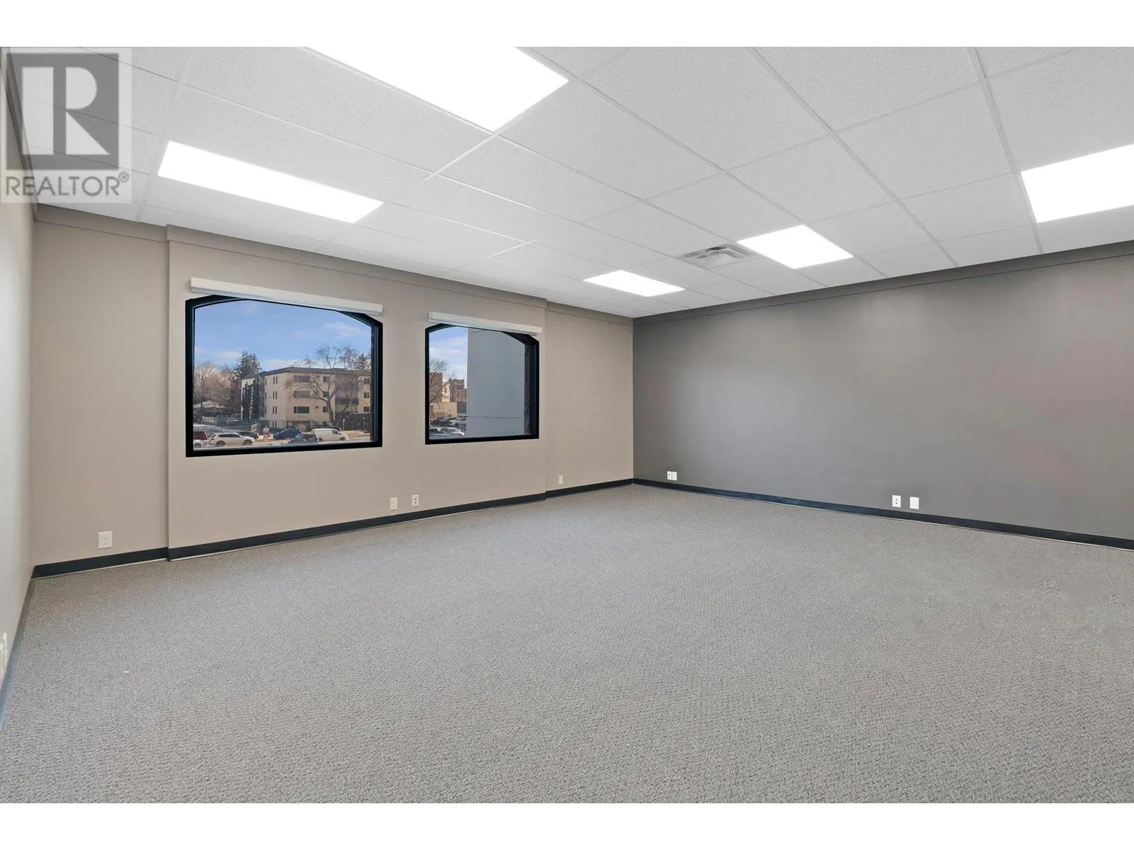 1461 St Paul Street Unit# 100/200