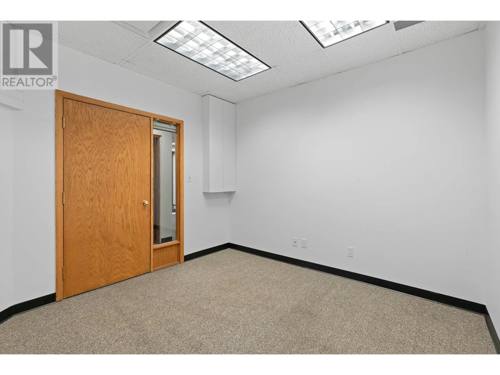 1461 St Paul Street Unit# 100/200