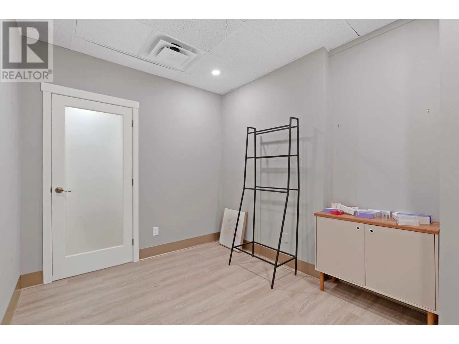 1461 St Paul Street Unit# 100/200