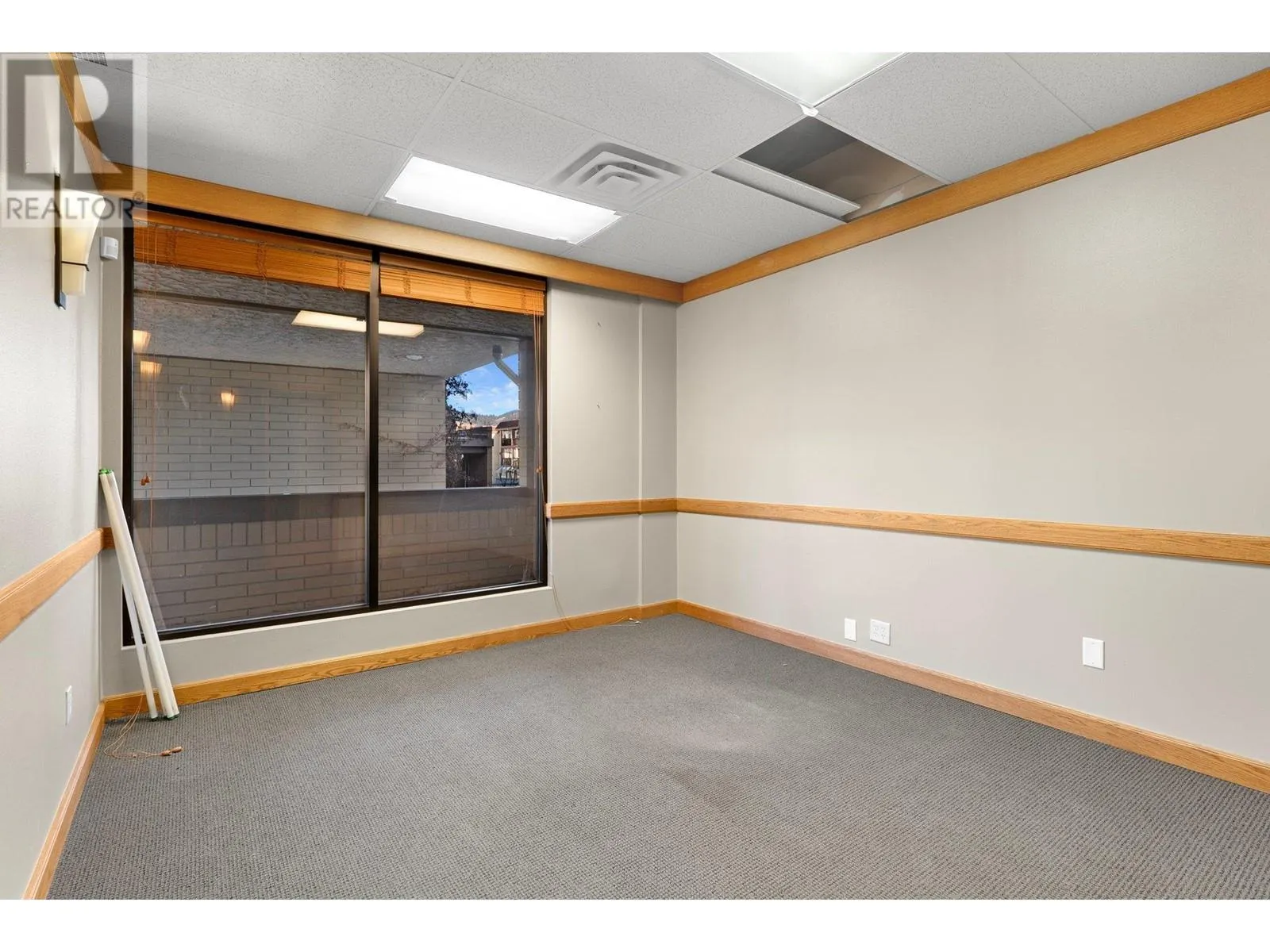 1461 St Paul Street Unit# 100/200