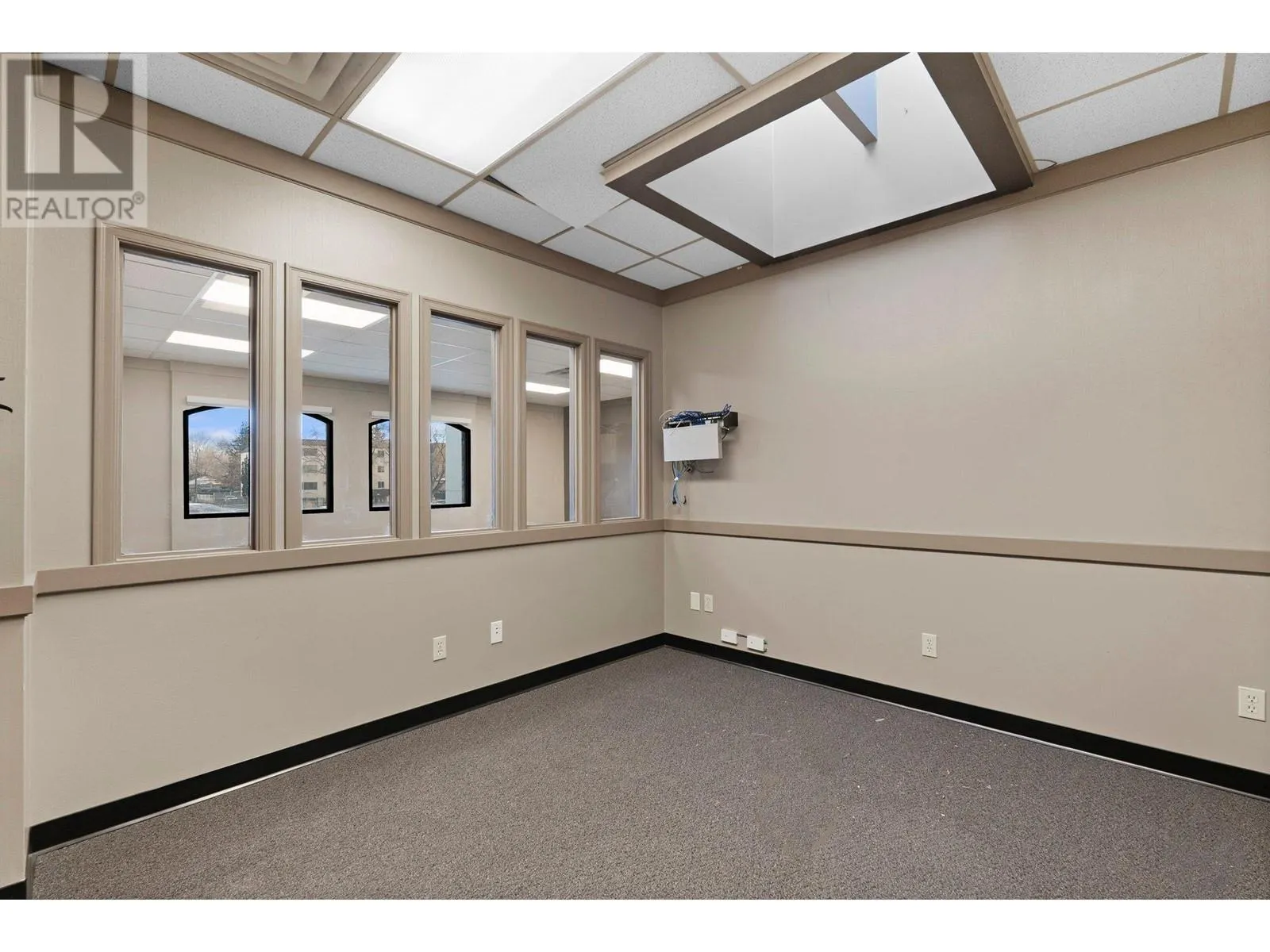 1461 St Paul Street Unit# 100/200