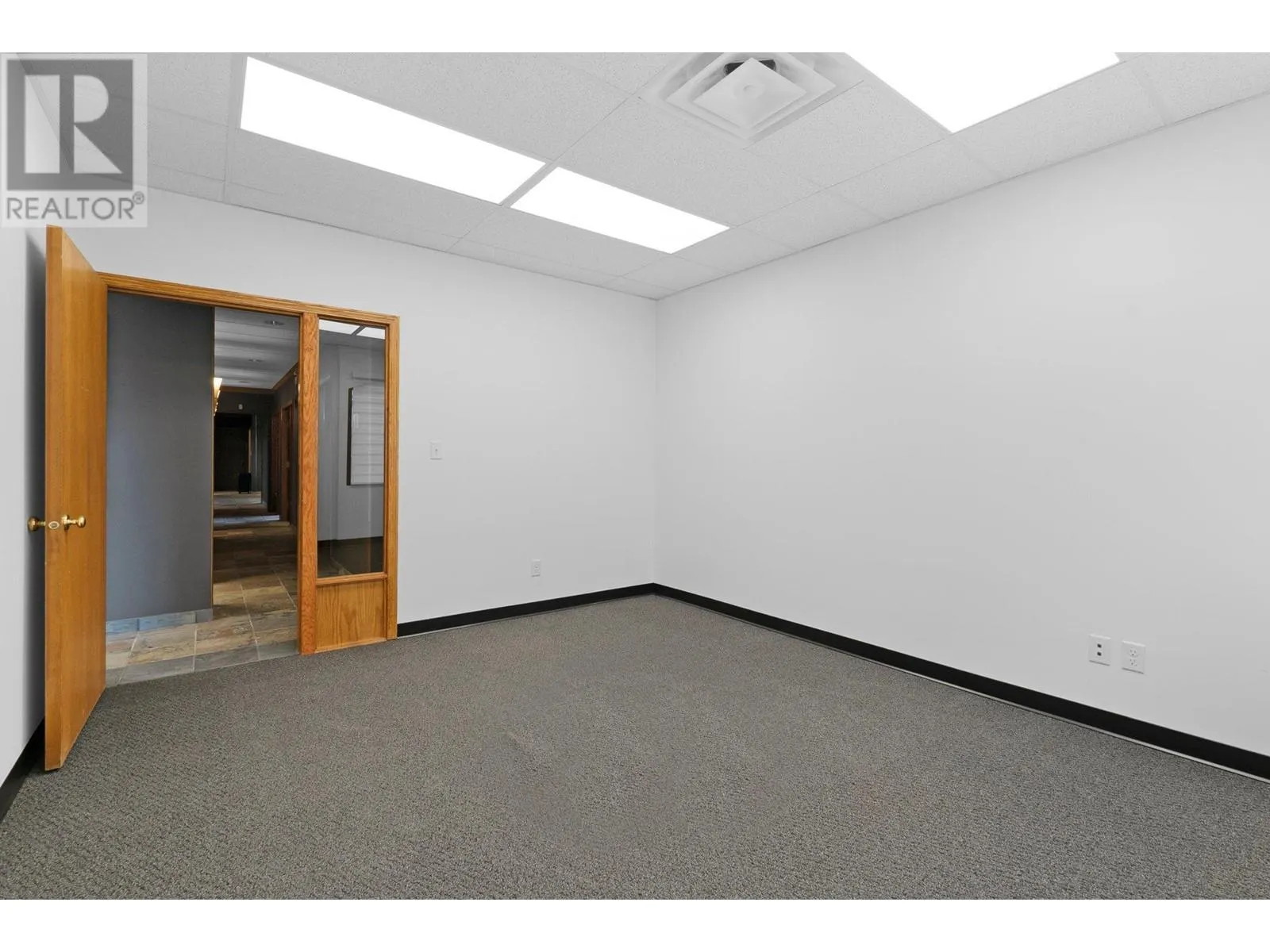 1461 St Paul Street Unit# 100/200
