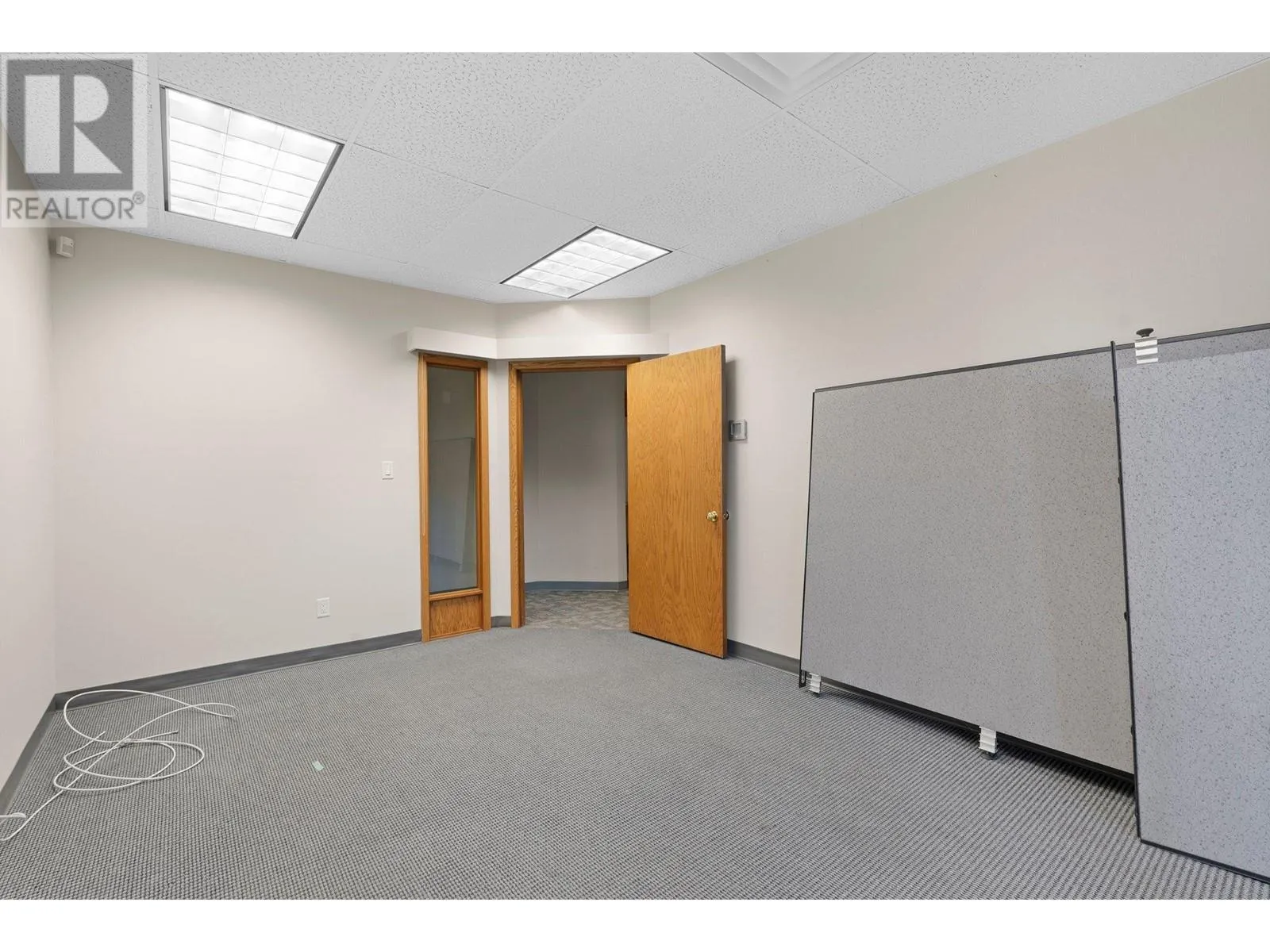 1461 St Paul Street Unit# 100/200