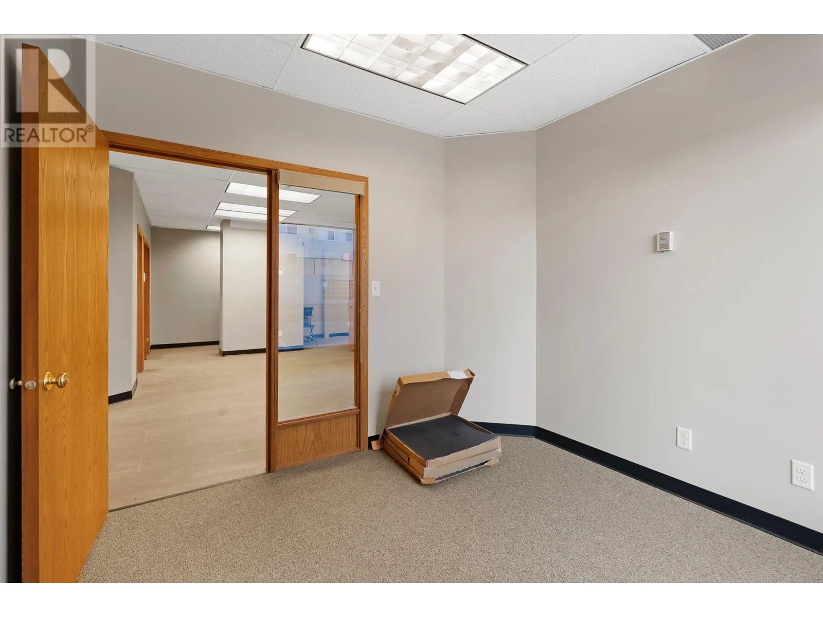 1461 St Paul Street Unit# 100/200