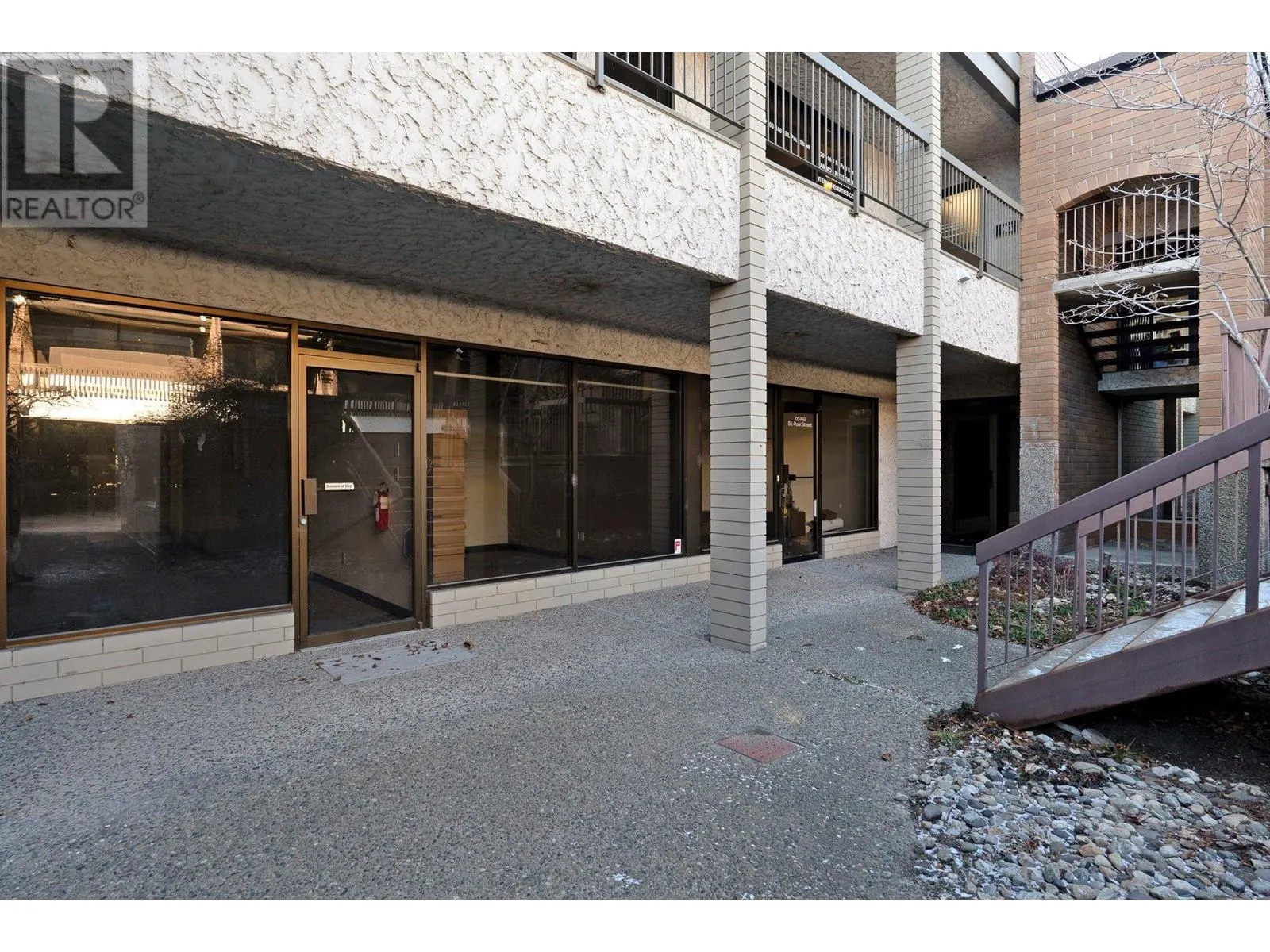 1461 St Paul Street Unit# 100/200